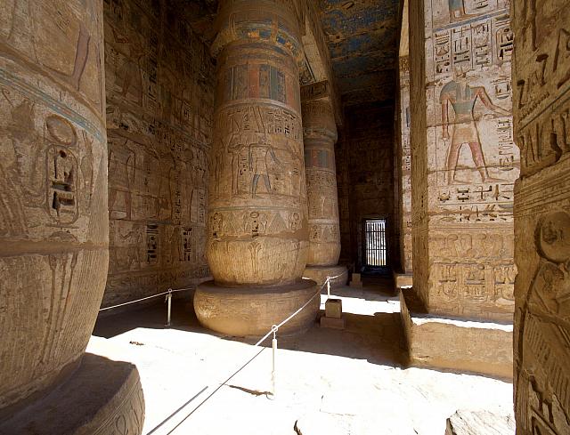 Indie-aegypten-nilfahrt-tempel-horus